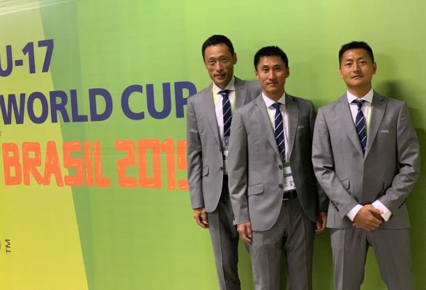 本次曝光的;终极版海报中，也暗藏了很多电影剧情的线索在其中